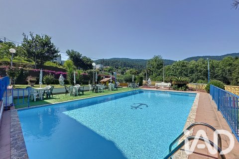 Продажа дома в Пойо, Понтеведра, Испания 15 спален, 689м2 №187924 - фото 4