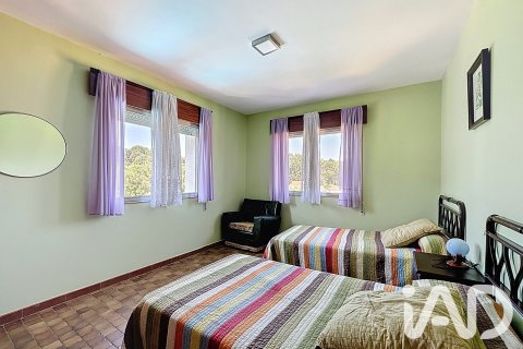 Продажа дома в Пойо, Понтеведра, Испания 15 спален, 689м2 №187924 - фото 28