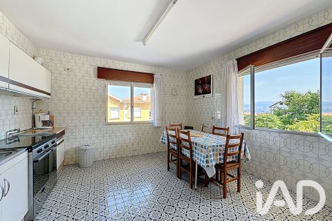 Продажа дома в Пойо, Понтеведра, Испания 15 спален, 689м2 №187924 - фото 19