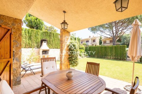 Kamienica w Santa Cristina d'Aro, Girona, Hiszpania 4 sypialnie, 168 mkw. nr 177247 – zdjęcie 9