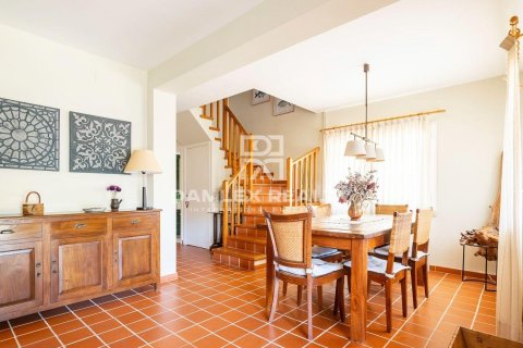 Kamienica w Santa Cristina d'Aro, Girona, Hiszpania 4 sypialnie, 168 mkw. nr 177247 – zdjęcie 13