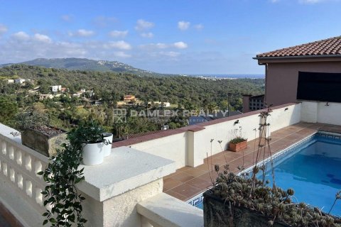 Dom w Lloret de Mar, Girona, Hiszpania 5 sypialni, 279 mkw. nr 177242 – zdjęcie 23