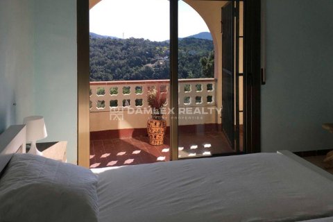 Dom w Lloret de Mar, Girona, Hiszpania 5 sypialni, 279 mkw. nr 177242 – zdjęcie 12