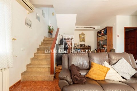Hus till salu i Santa Cristina d'Aro, Girona, Spanien 3 sovrum, 205 kvm. Nr. 177244 - foto 17