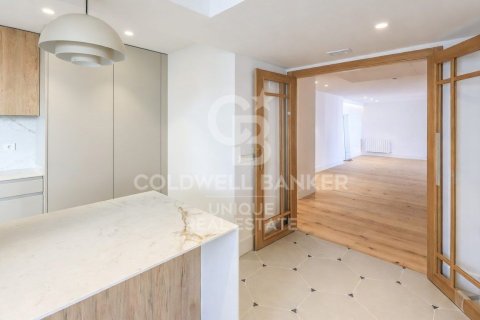 Apartment à vendre à Madrid, Espagne, 4 chambres, 196 m2 No. 178855 - photo 7