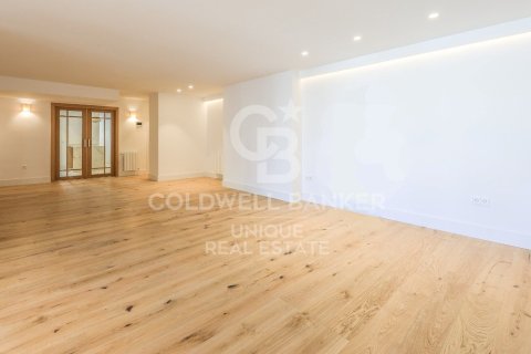 Apartment à vendre à Madrid, Espagne, 4 chambres, 196 m2 No. 178855 - photo 5