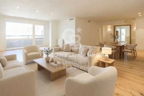 Apartment à Madrid, Espagne 4 chambres, 196 m2 No. 178855