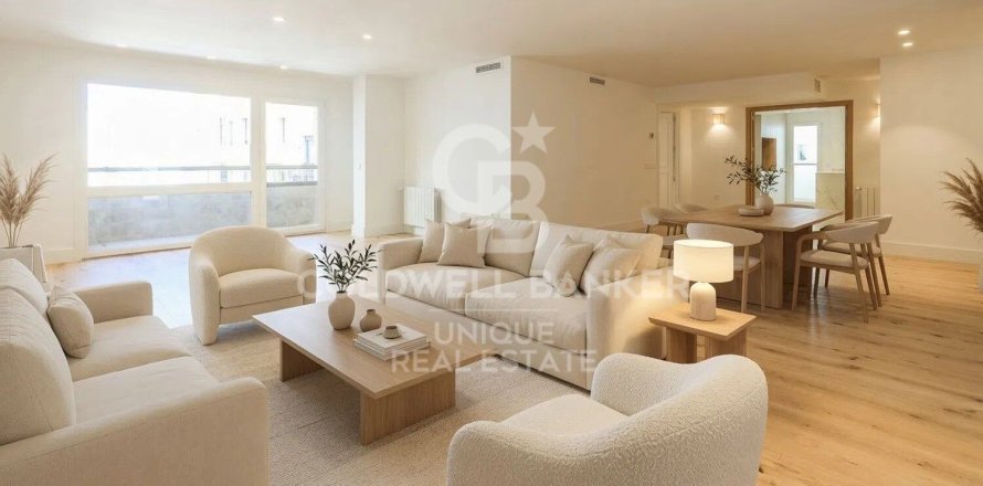 Apartment à Madrid, Espagne 4 chambres, 196 m2 No. 178855