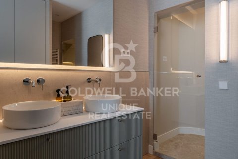 Huoneisto myytävänä Madrid, Espanja, 3 makuuhuonetta, 185 m2 No. 178856 - kuva 9