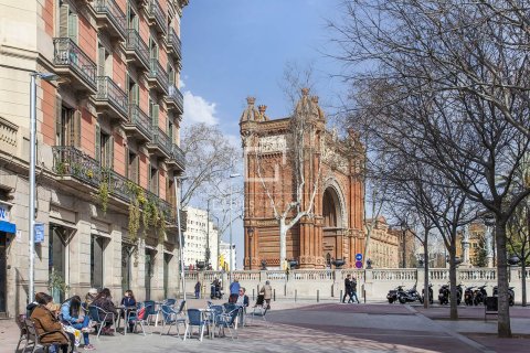 Huoneisto vuokrattavana Barcelona, Espanja, 2 makuuhuonetta, 66 m2 No. 193691 - kuva 23
