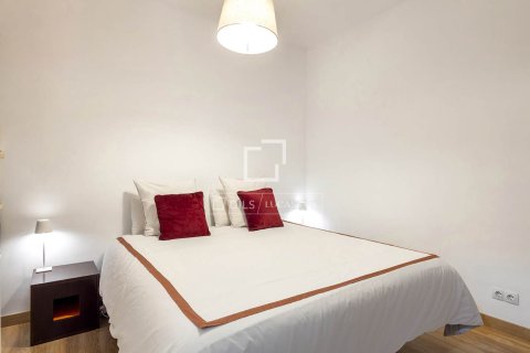 Huoneisto vuokrattavana Barcelona, Espanja, 2 makuuhuonetta, 66 m2 No. 193691 - kuva 8