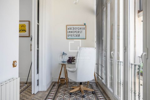 Huoneisto vuokrattavana Barcelona, Espanja, 3 makuuhuonetta, 153 m2 No. 193692 - kuva 7