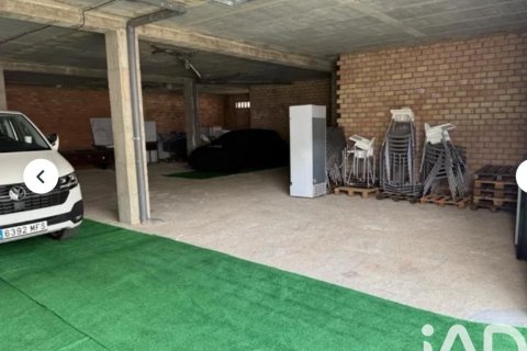 Commercial property in Lepe, Huelva, Spain 254 sq.m. No. 184830