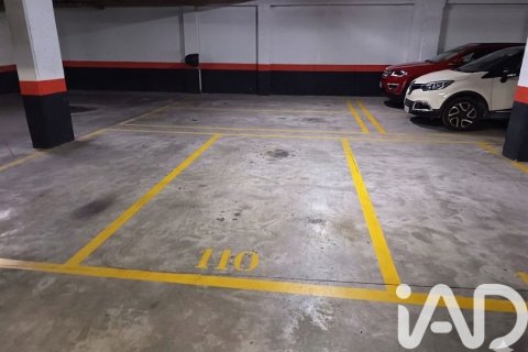 Garage for sale in Madrid, Spain 10.71 sq.m. No. 184828 - photo 2