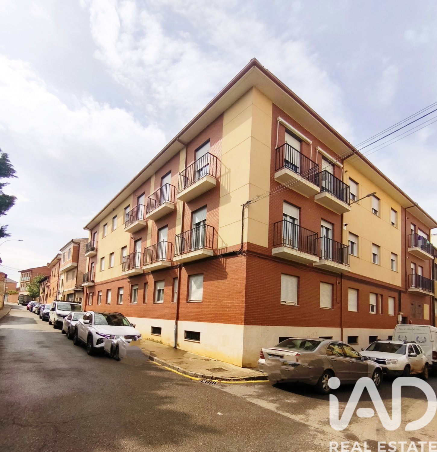 Apartament w Sahagun, Leon, Hiszpania 3 sypialnie, 90 mkw. nr 184831