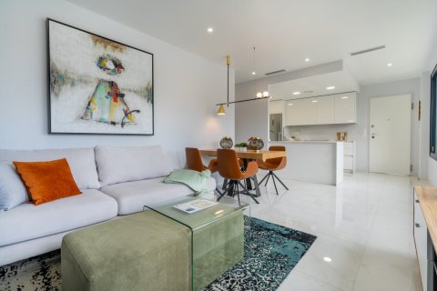 Apartament w Benidorm, Alicante, Hiszpania 2 sypialnie, 80 mkw. nr 141860 – zdjęcie 15