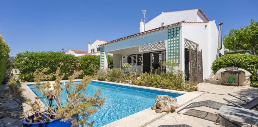 Villa in Es Castell, Menorca, Spain 3 bedrooms, 157 sq.m. No. 168897