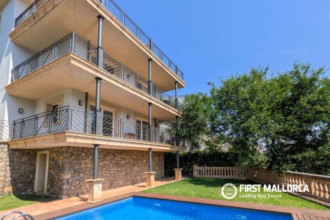Villa in Port De Soller, Mallorca, Spain 4 bedrooms, 359 sq.m. No. 168898