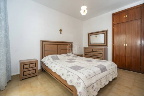 Apartment for sale in Mahon, Menorca, Spain 3 bedrooms, 87 sq.m. No. 168896 - photo 9