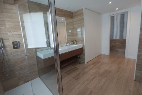 Māja īrēšanai Alcobendas, Madrid, Spānijā 5 istabas, 350 m2 Nr. 161760 - attēls 24