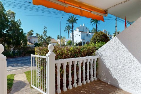 Bungalow till salu i Villamartin, Alicante, Spanien 2 sovrum, 86 kvm. Nr. 161687 - foto 21