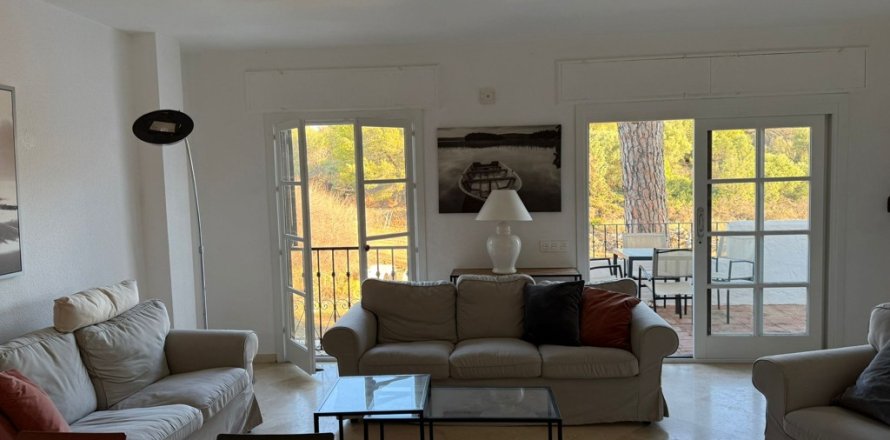 Dvīņu māja Marbella, Malaga, Spānijā 2 istabas, 158 m2 Nr. 161759