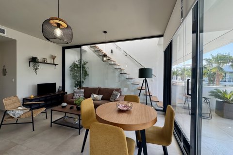 Kattohuoneisto myytävänä Mar De Cristal, Murcia, Espanja, 2 makuuhuonetta,  No. 161736 - kuva 5