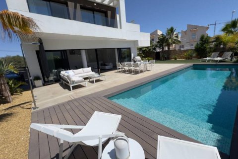 Villa for sale in Ciudad Quesada, Alicante, Spain 3 bedrooms, 160 sq.m. No. 148978 - photo 29