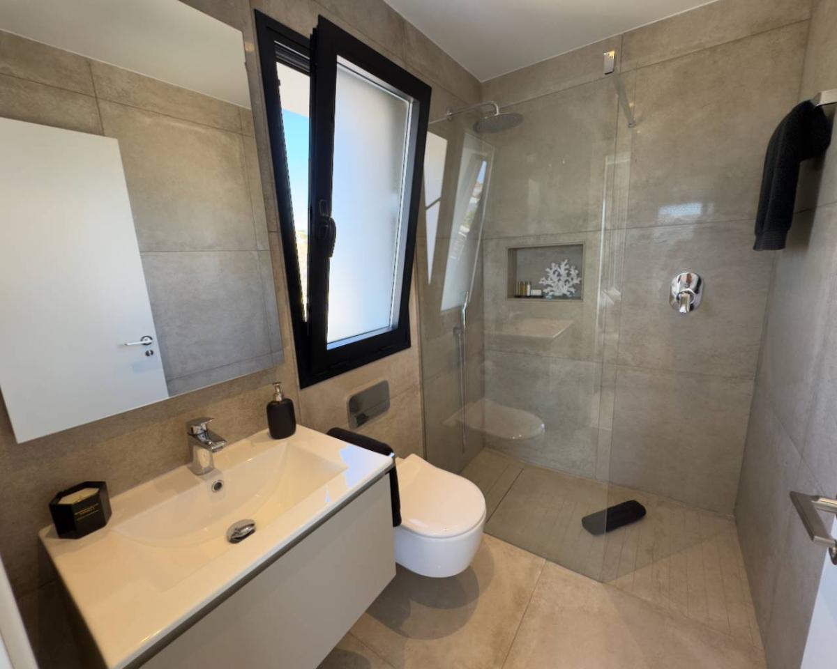 Вилла в Сьюдад Кесада, Аликанте, Испания 3 спальни, 160м2 №148978
