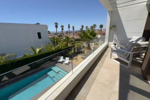 Villa for sale in Ciudad Quesada, Alicante, Spain 3 bedrooms, 160 sq.m. No. 148978 - photo 19