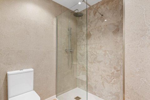 Apartament w Torrevieja, Alicante, Hiszpania 2 sypialnie, 70 mkw. nr 148981 – zdjęcie 16