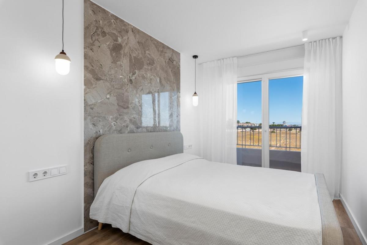 Huoneisto Torrevieja, Alicante, Espanja 2 makuuhuonetta, 70 m2 No. 148981