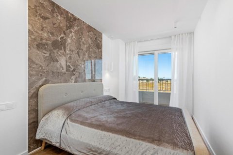 Apartament w Torrevieja, Alicante, Hiszpania 2 sypialnie, 70 mkw. nr 148981 – zdjęcie 14