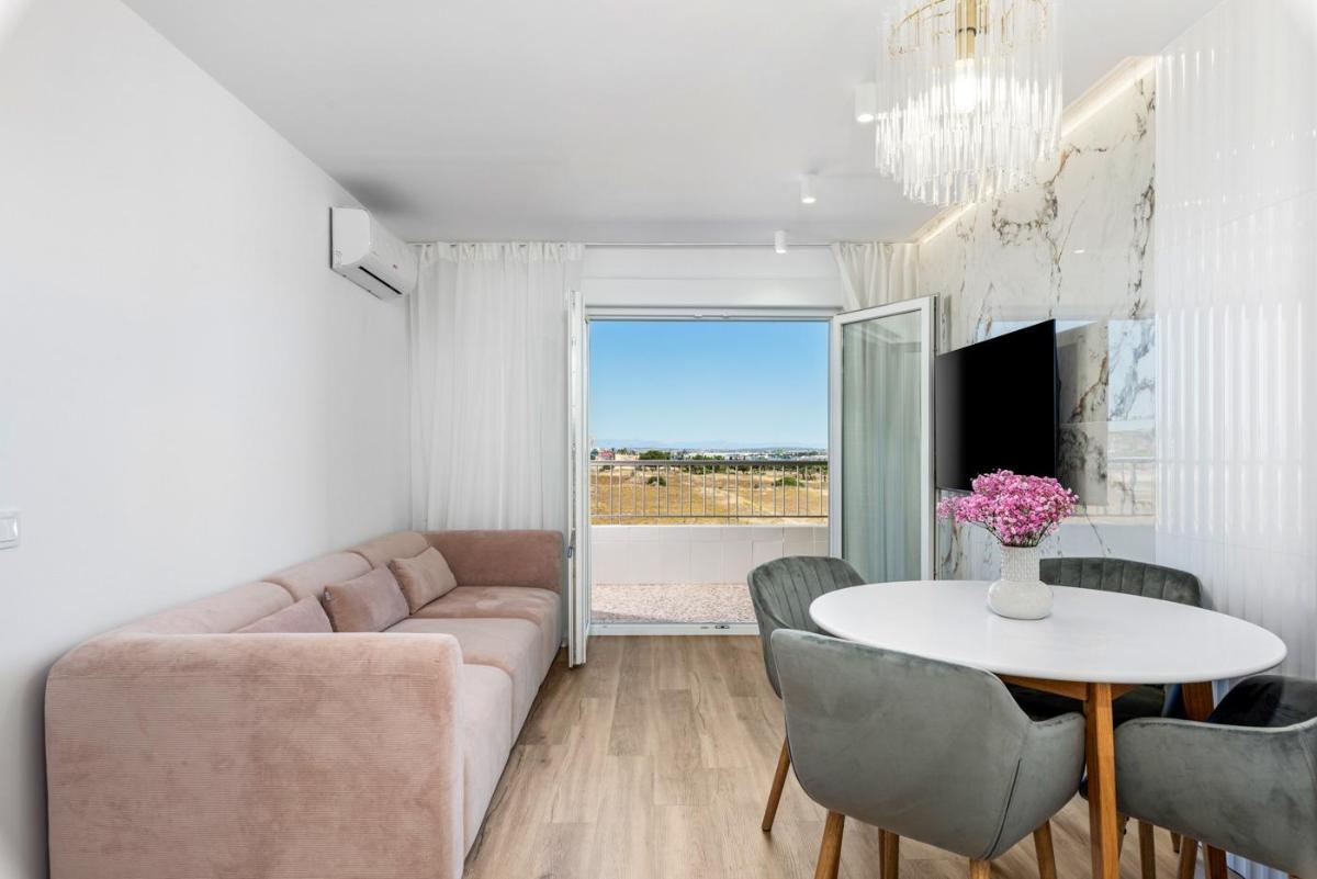 Huoneisto Torrevieja, Alicante, Espanja 2 makuuhuonetta, 70 m2 No. 148981