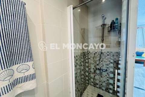 Bungalow w Torrevieja, Alicante, Hiszpania 2 sypialnie, 81 mkw. nr 148980 – zdjęcie 17