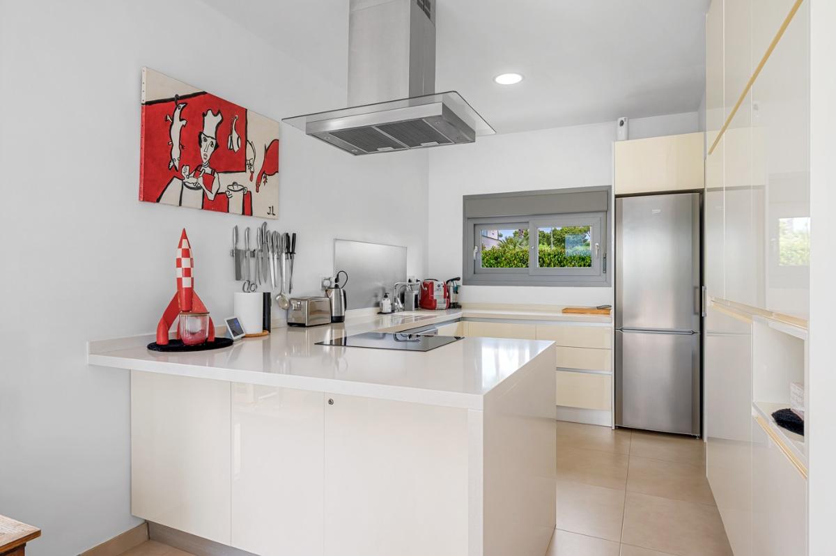 Villa a Orihuela, Alicante, Spagna 3 camere da letto, 119 mq. N° 148979