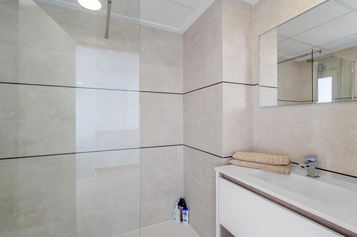 Villa a Orihuela, Alicante, Spagna 3 camere da letto, 119 mq. N° 148979