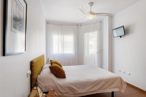 Apartment for sale in Alicante, Spain 3 bedrooms, 107 sq.m. No. 148982 - photo 11