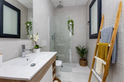 Bungalo pārdošanā Ciudad Quesada, Alicante, Spānijā 2 istabas, 78 m2 Nr. 112708 - attēls 15