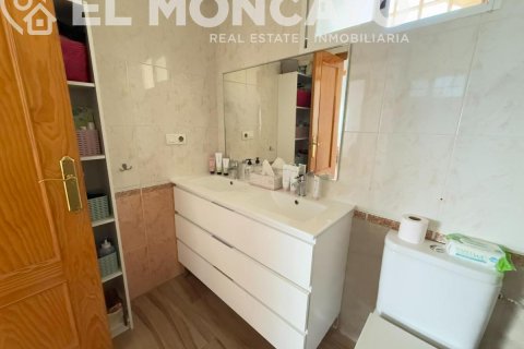 Huvila myytävänä Torrevieja, Alicante, Espanja, 5 makuuhuonetta, 222 m2 No. 112866 - kuva 18