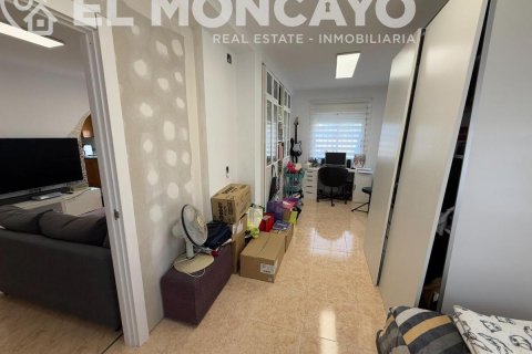 Huvila myytävänä Torrevieja, Alicante, Espanja, 5 makuuhuonetta, 222 m2 No. 112866 - kuva 14