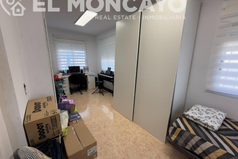 Huvila myytävänä Torrevieja, Alicante, Espanja, 5 makuuhuonetta, 222 m2 No. 112866 - kuva 10