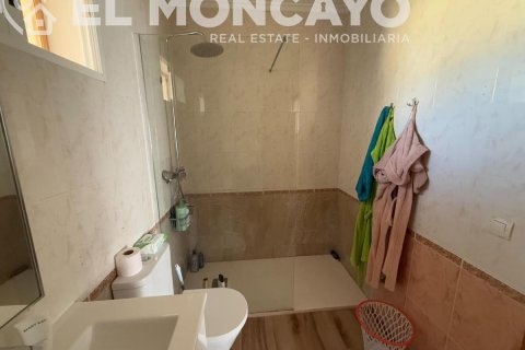 Huvila myytävänä Torrevieja, Alicante, Espanja, 5 makuuhuonetta, 222 m2 No. 112866 - kuva 19