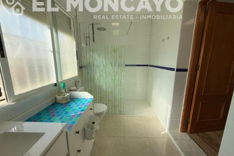 Huvila myytävänä Torrevieja, Alicante, Espanja, 5 makuuhuonetta, 222 m2 No. 112866 - kuva 26