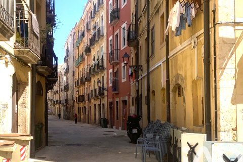Apartment for sale in Tarragona, Spain 2 bedrooms, 80 sq.m. No. 184683 - photo 2
