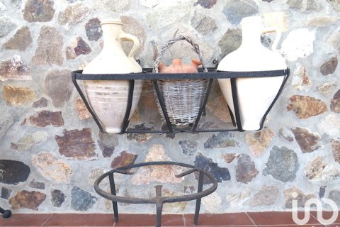 Продажа земельного участка в Замок Эль-Кастильо-де-лас-Гуардас, Севилья, Испания 5 спален, 244м2 №154267 - фото 19