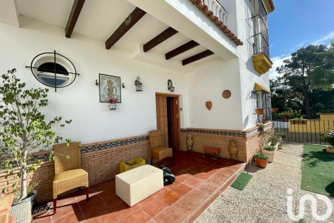 Hus till salu i La Redondela, Huelva, Spanien 4 sovrum, 767 kvm. Nr. 154262 - foto 12