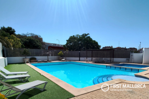 Villa in Palma de Majorca, Mallorca, Spain 3 bedrooms, 195 sq.m. No. 178120
