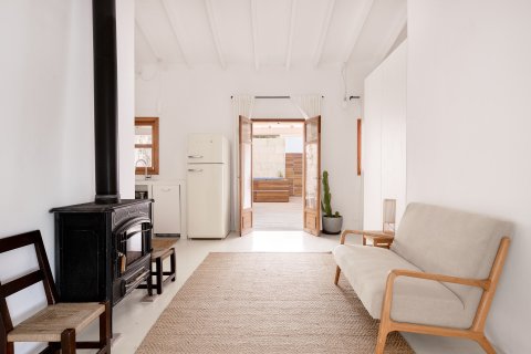 Townhouse for rent in Cala Figuera, Mallorca, Spain 2 bedrooms, 103 sq.m. No. 178117 - photo 9