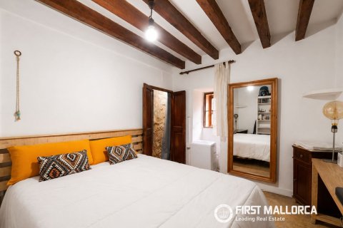 Villa en venta en Caimari, Mallorca, España 4 dormitorios, 303 m2 No. 178119 - foto 9
